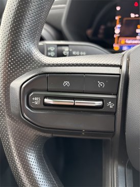 Used 2023 Chevrolet Colorado Trail Boss w/ LPO, Dark Essentials Package image 24