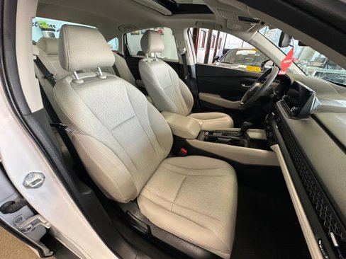 Used 2023 Honda Accord EX image 36