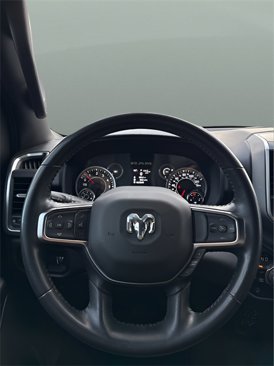 Used 2024 RAM 1500 Big Horn image 24