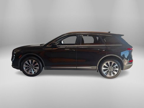 Used 2022 Lincoln Corsair Reserve image 2