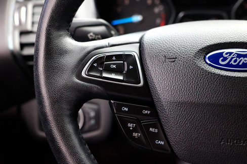 Used 2018 Ford Escape Titanium image 25