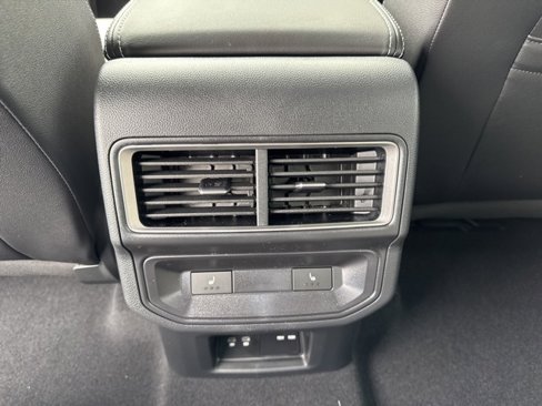 New 2025 Volkswagen Atlas Cross Sport SEL Premium R-Line image 8
