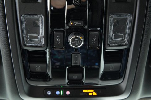 New 2026 GMC Yukon Elevation image 40