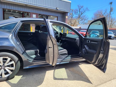 Used 2022 Honda Civic LX image 9