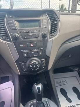 Used 2016 Hyundai Santa Fe Sport image 9