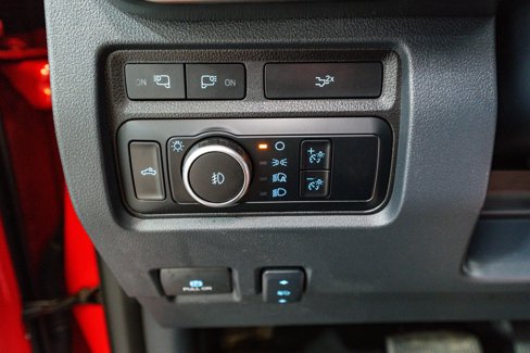 Used 2024 Ford F250 Lariat w/ Black Appearance Package image 35