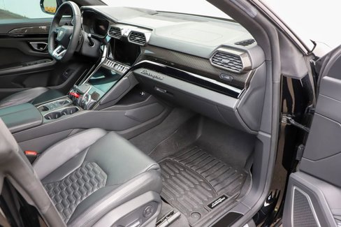 Used 2021 Lamborghini Urus image 41