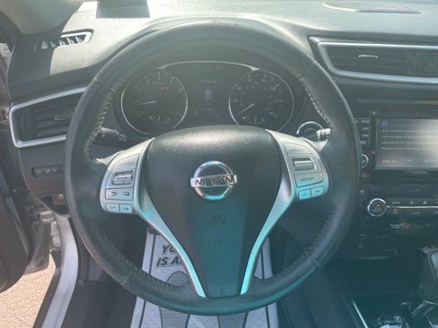 Used 2016 Nissan Rogue SL image 14