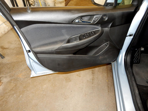 Used 2017 Chevrolet Cruze LT w/ Convenience Package image 30