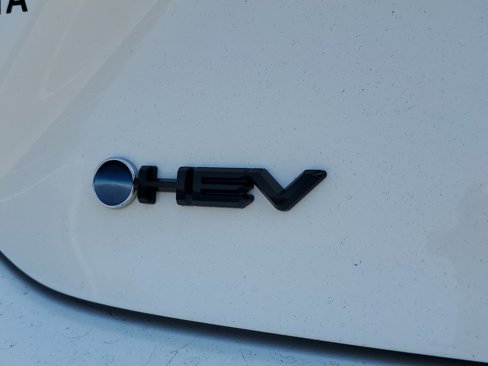 New 2026 Toyota Camry SE image 7