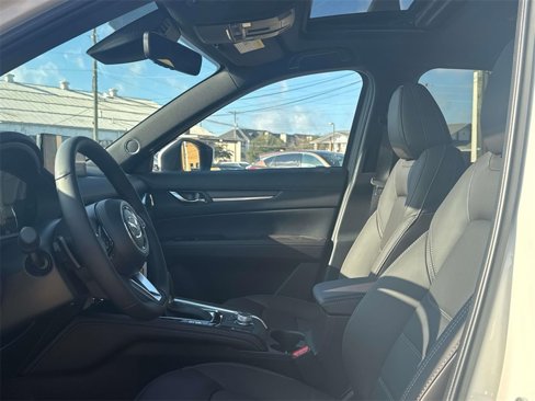 New 2025 MAZDA CX-5 Signature image 7
