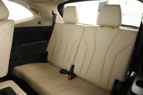 Used 2024 Acura MDX SH-AWD w/ Advance Package image 21
