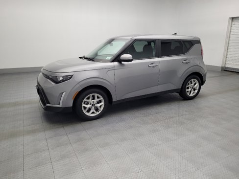 Used 2023 Kia Soul LX w/ Option Group 015 image 2