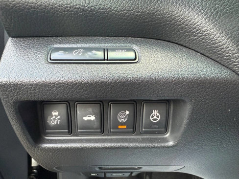 Used 2013 Nissan Altima 2.5 SL w/ Technology Pkg image 21