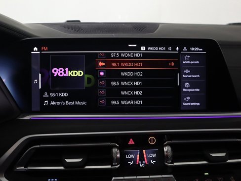 Used 2022 BMW X7 M50i image 57