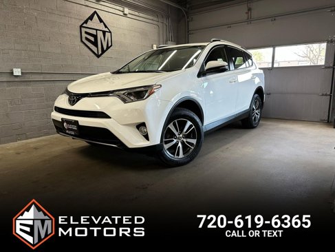 Used 2017 Toyota RAV4 XLE image 1