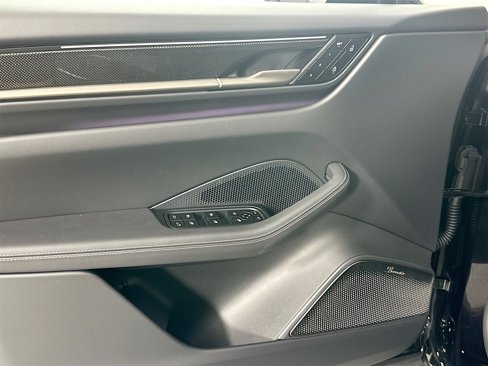 New 2025 Porsche Macan Turbo Electric image 32