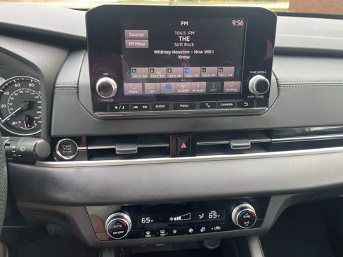 Used 2022 Mitsubishi Outlander ES image 18
