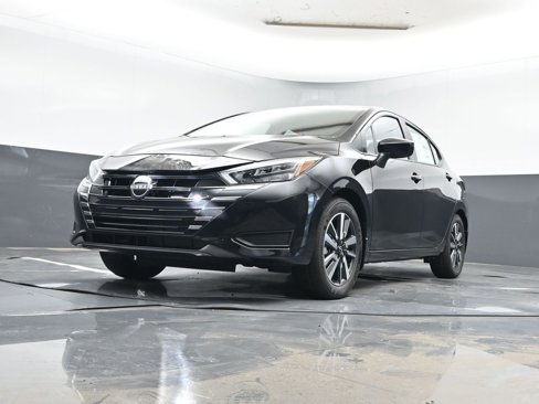 New 2025 Nissan Versa SV w/ Trunk Package image 15