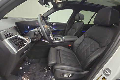 Used 2024 BMW X5 xDrive40i image 12