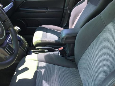 Used 2015 Jeep Compass Sport w/ Power Value Group image 14