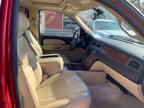 Used 2007 Chevrolet Avalanche LTZ w/ LTZ Preferred Equipment Group image 8