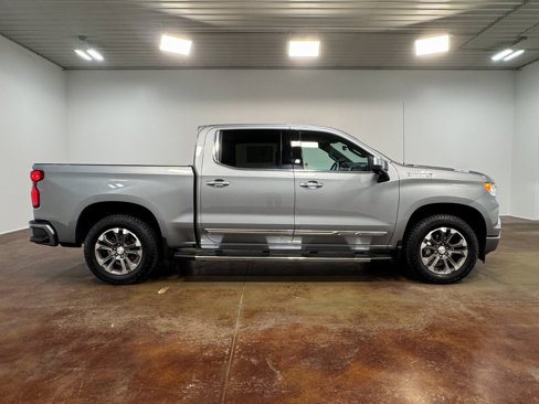 Used 2024 Chevrolet Silverado 1500 High Country image 25