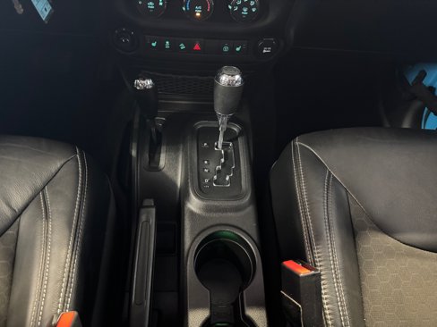 Used 2017 Jeep Wrangler Sport image 26
