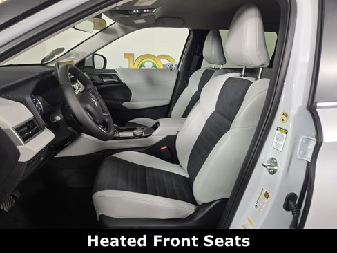New 2025 Mitsubishi Outlander SE image 10