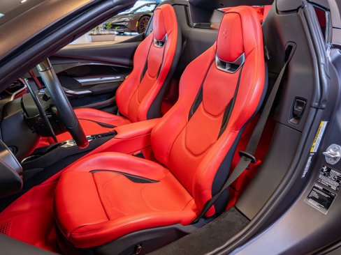 Used 2023 Ferrari 296 GTS image 11