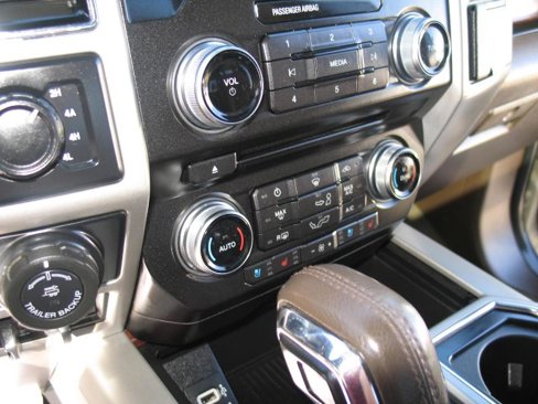 Used 2018 Ford F150 King Ranch w/ Equipment Group 601A Luxury image 43