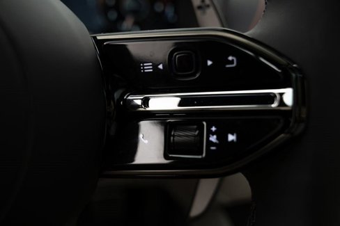 New 2025 Aston Martin DBX 707 image 72