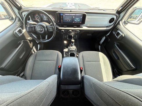 Used 2024 Jeep Wrangler Sport image 22