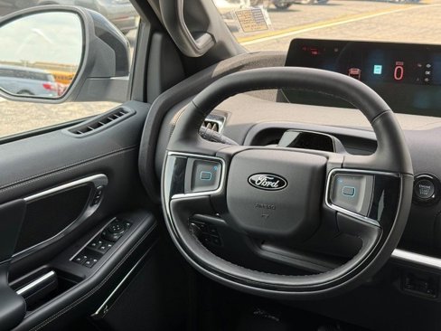 New 2025 Ford Expedition Platinum w/ Stealth Performance Package image 10