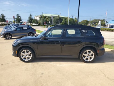 Used 2025 MINI Cooper Countryman S image 2