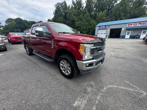 Used 2017 Ford F250 Lariat w/ Chrome Package image 8