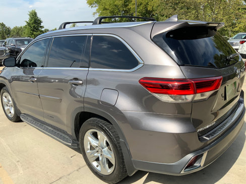 Used 2018 Toyota Highlander FWD V6 image 4