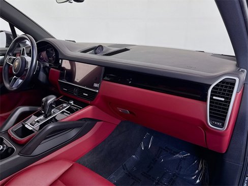 Certified 2023 Porsche Cayenne image 23