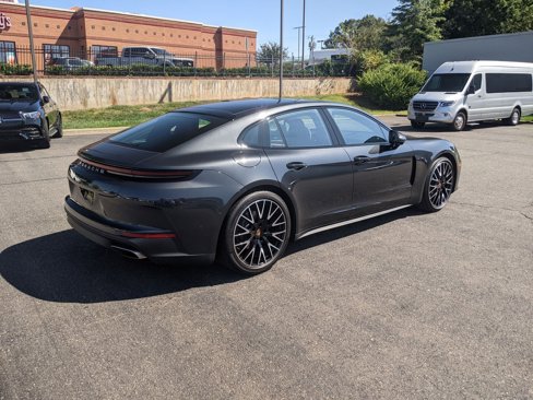 Used 2025 Porsche Panamera 4 image 3