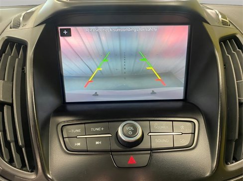 Used 2019 Ford Escape SE image 19