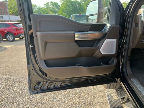 New 2025 Ford F350 King Ranch image 12