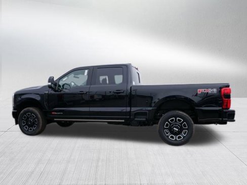 New 2025 Ford F350 Platinum w/ FX4 Off-Road Package image 7