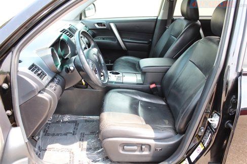 Used 2013 Toyota Highlander 4WD image 9