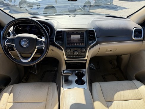 Used 2015 Jeep Grand Cherokee Overland w/ Advanced Technology Group image 15