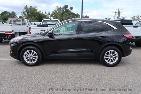 Used 2021 Ford Escape SE image 2