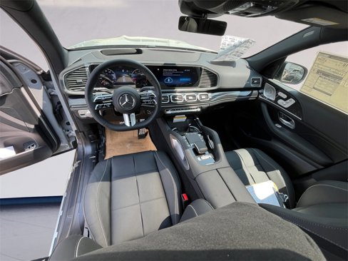 New 2025 Mercedes-Benz GLS 580 4MATIC image 7