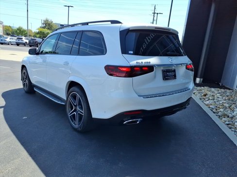New 2026 Mercedes-Benz GLS 450 4MATIC image 6