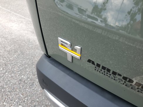 Used 2022 Rivian R1T Launch Edition image 5