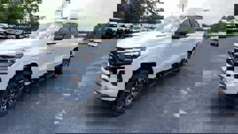 New 2026 Chevrolet Colorado Z71 image 4
