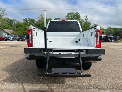 New 2025 Ford F250 King Ranch image 18